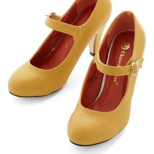 Modcloth yellow heels size 10